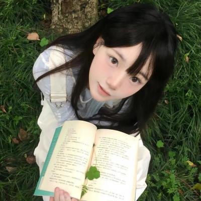 海棠经雨胭脂透